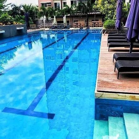 Condo Luxe Stay Davao Екстер'єр фото